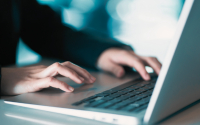 How Passive LinkedIn Users Can Improve Their Visibility
